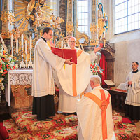 Bischof Rudolf in der Pfarrei Paring
