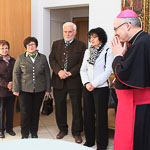 Bischof Rudolf in der Pfarrei Paring