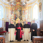 Bischof Rudolf in der Pfarrei Paring